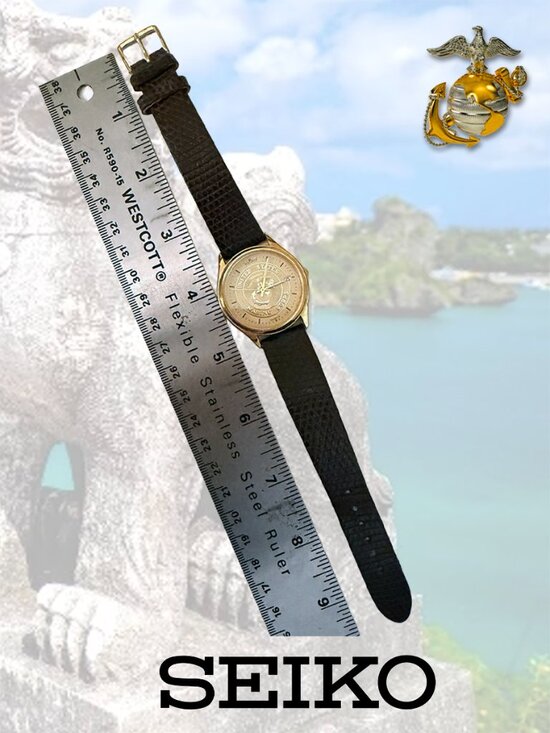 Seiko Ladies Tank-Style Gold Tone w/ Roman Numerals Quartz  Vintage Seiko Women\'s United States Marine Corps Quartz Watch – Gold Tone